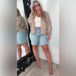 Madewell The Essex Long Baggy Short Londe Wash